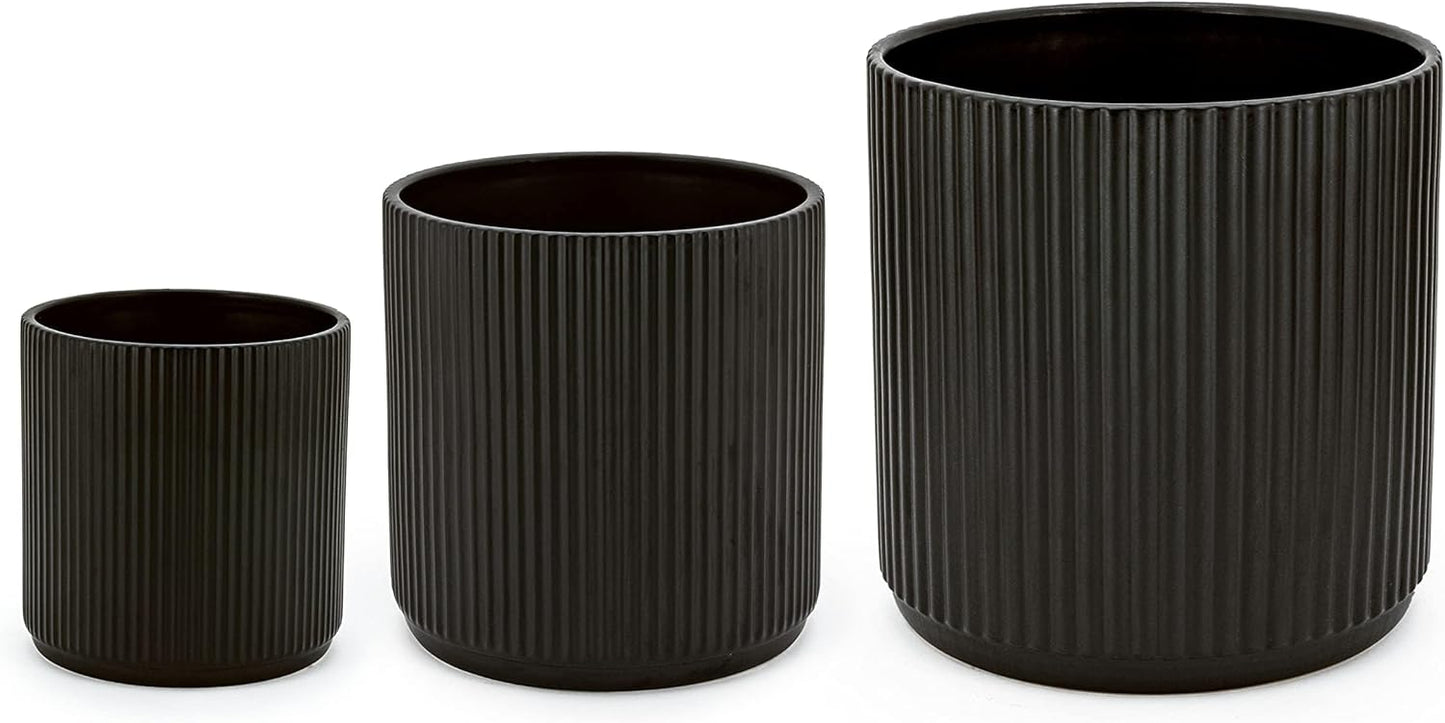 Amazon Basics Fluted Ceramic Round Planter, 10 in, White